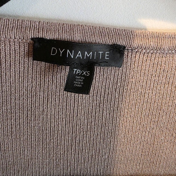 V-Neck Taupe Sweater Dynamite - Picture 4 of 4